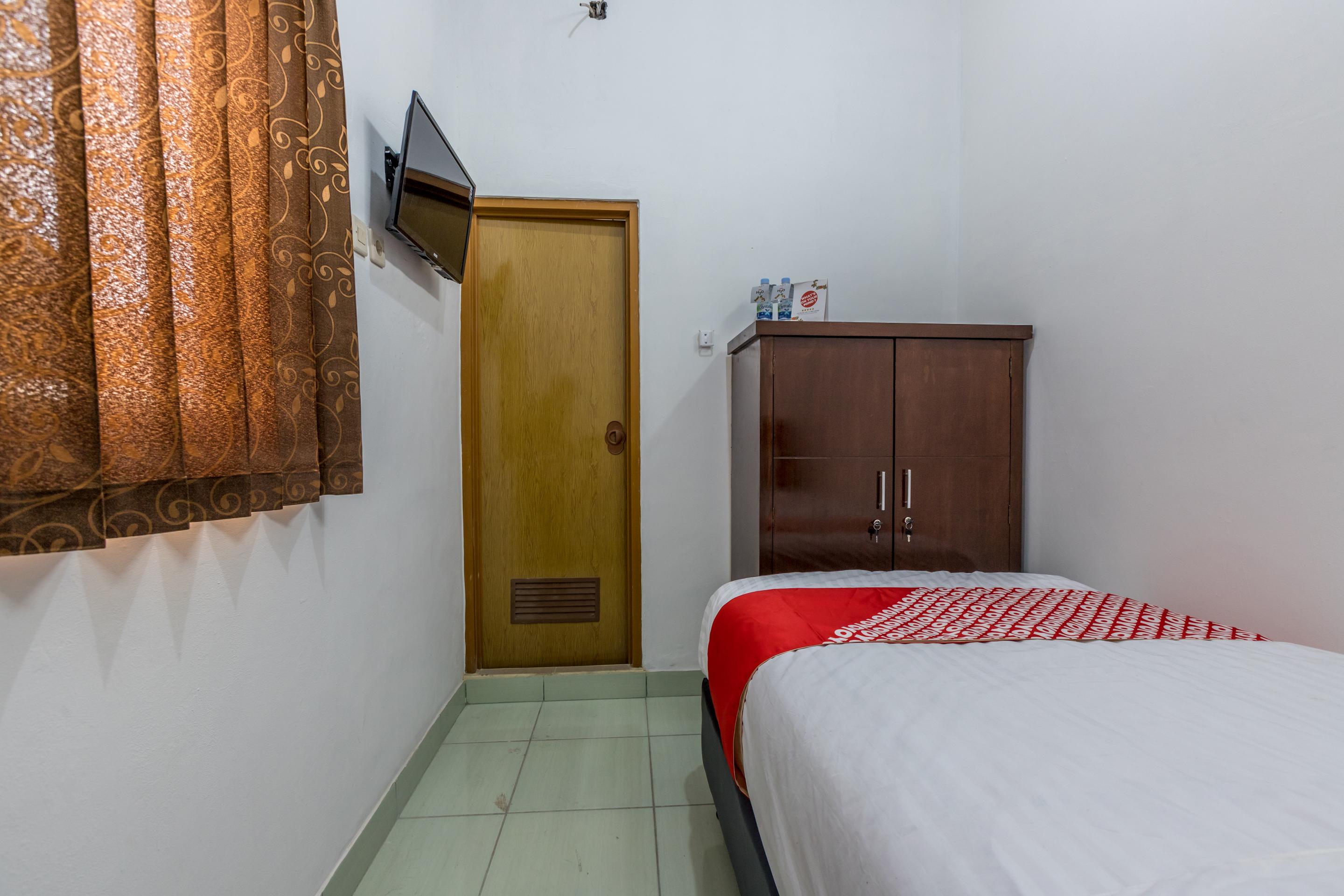 Super Oyo 1487 Residence Khoe Jakarta Eksteriør billede