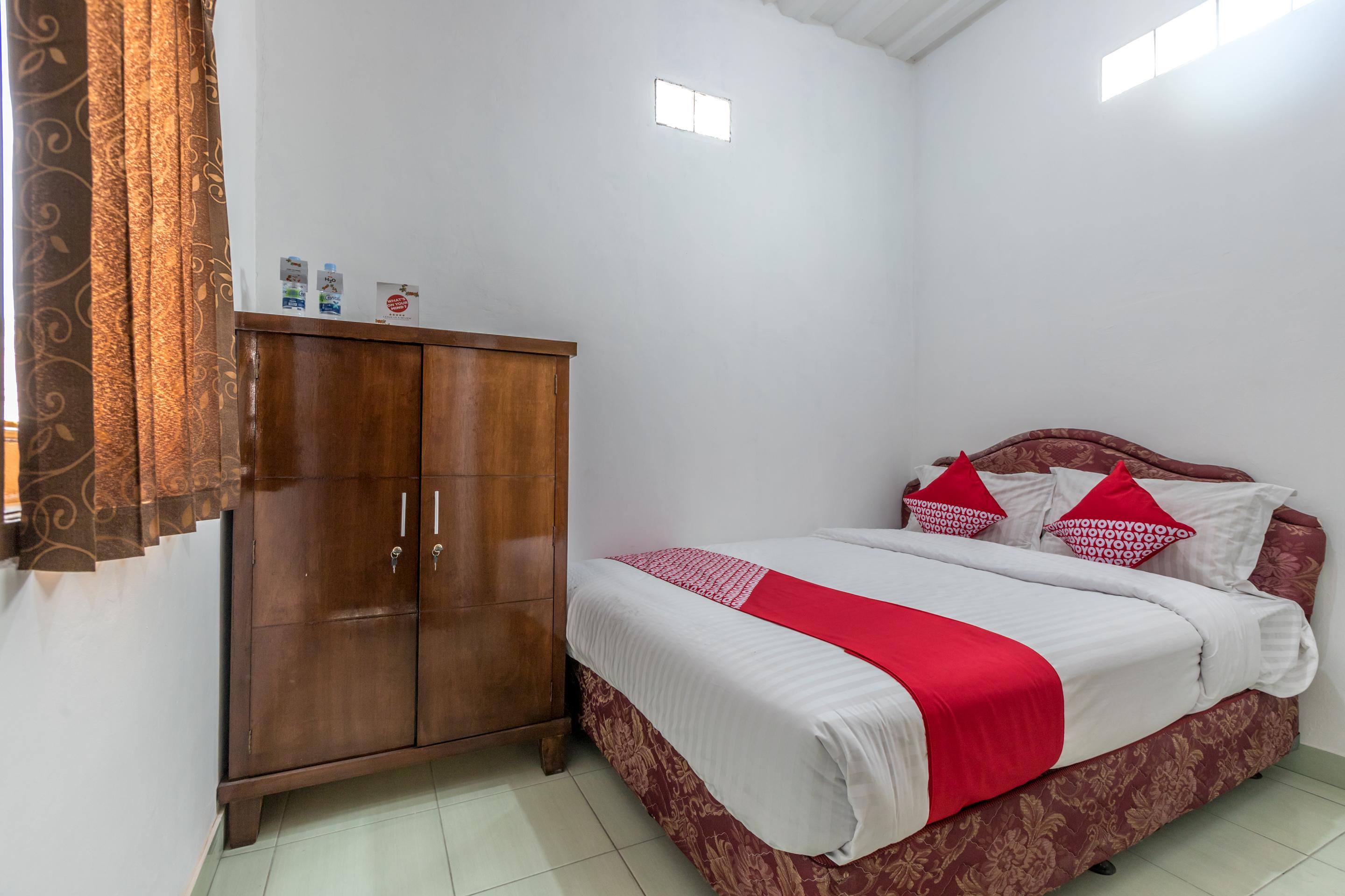 Super Oyo 1487 Residence Khoe Jakarta Eksteriør billede